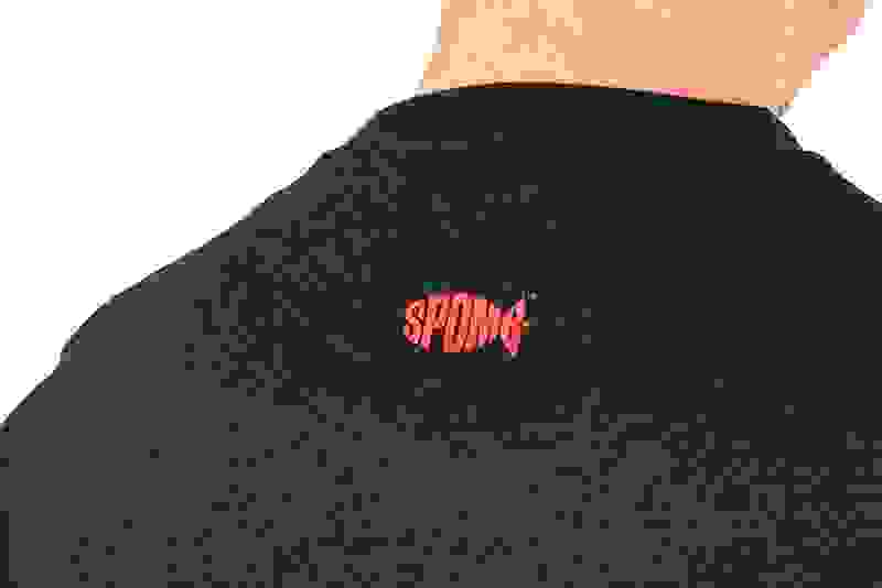 dcl013_018_spomb_black_t_shirt_back_logo_detailjpg